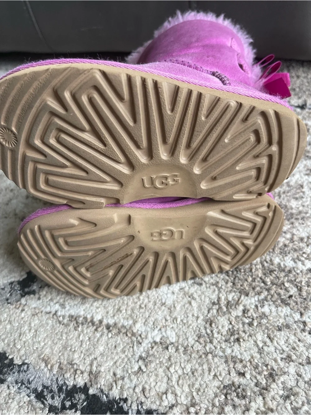 Ugg Boots kids Bailey bow boots size 10